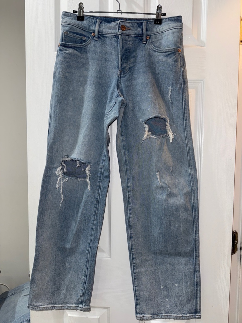 Faded Blue Straight-Leg Distressed Jeans